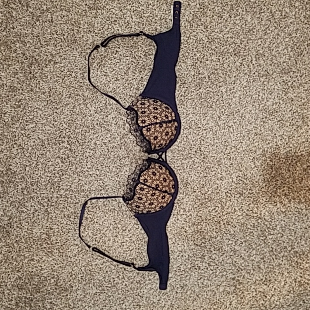 Victoria's Secret bra